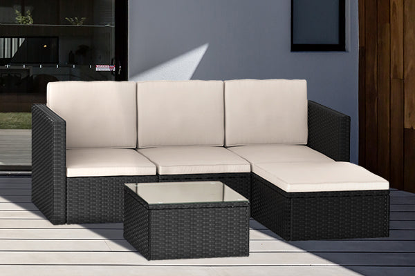 Use Rattan Furniture to Create Outdoor Seating Area
